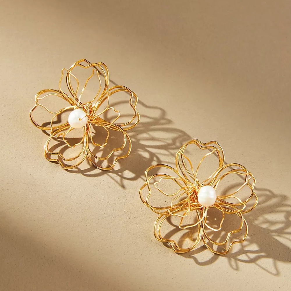 NWT Anthropologie Wire Floral Pearl Stud Earrings